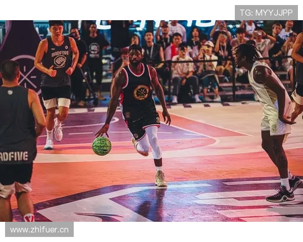 篮球公园爱德华兹首次中国行圆满落幕与球迷互动共度精彩时光